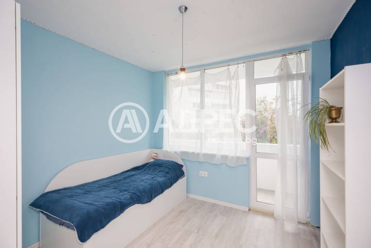 Тристаен апартамент, Варна, Чайка, 692083, Снимка 2