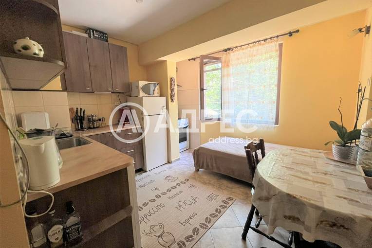 Гарсониера, Разград, Абритус, 623086, Снимка 2