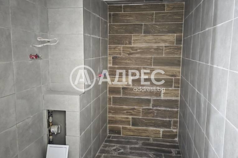 Едностаен апартамент, Варна, Погребите, 682086, Снимка 2