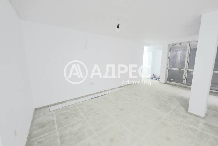 Едностаен апартамент, Варна, Погребите, 682086, Снимка 3