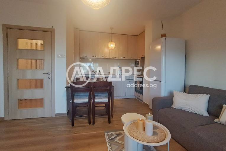 Двустаен апартамент, Пловдив, Кършияка, 697086, Снимка 1