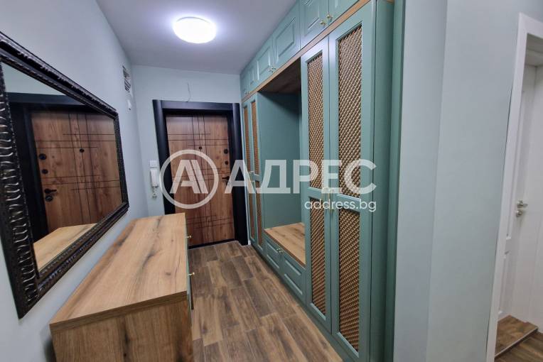 Тристаен апартамент, Варна, Базар "Левски", 631087, Снимка 2