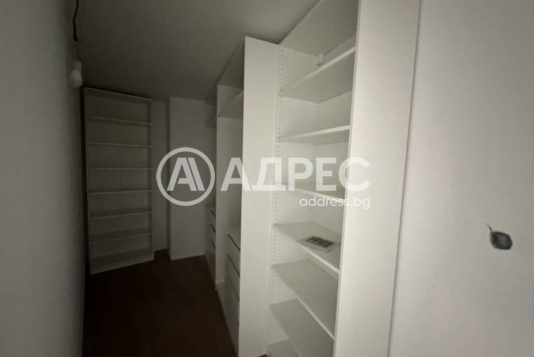 Тристаен апартамент, Варна, Базар "Левски", 631087, Снимка 8