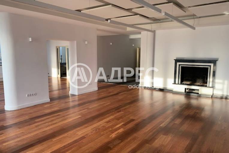 Офис, София, Иван Вазов, 678087, Снимка 1