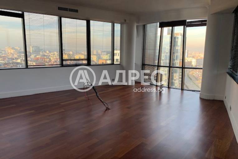 Офис, София, Иван Вазов, 678087, Снимка 4