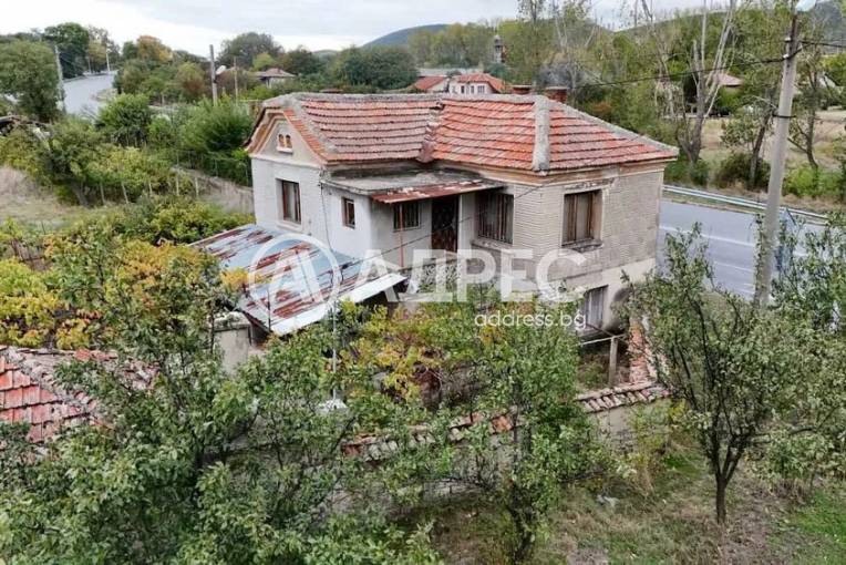 Къща/Вила, Злати войвода, 684087, Снимка 1