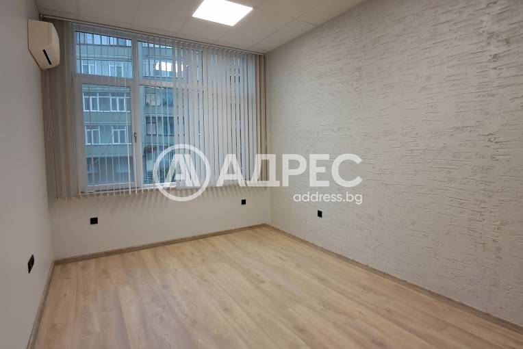 Офис, Шумен, РУМ, 618089, Снимка 1