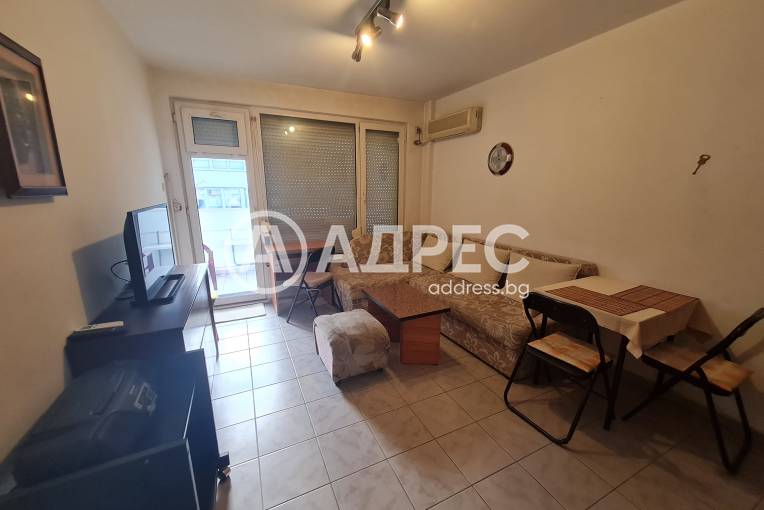 Двустаен апартамент, Варна, Червен площад, 675089, Снимка 3