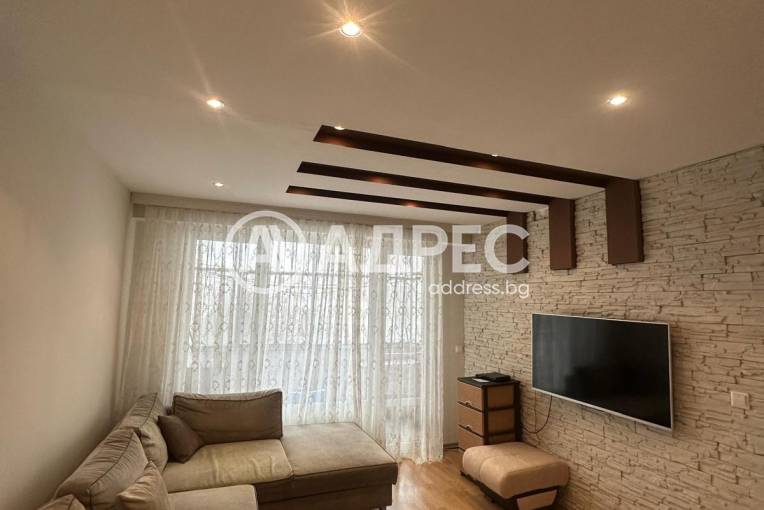 Тристаен апартамент, Търговище, Боровец, 682090, Снимка 1