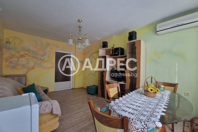 Едностаен апартамент, Русе, Ялта, 697092, Снимка 2