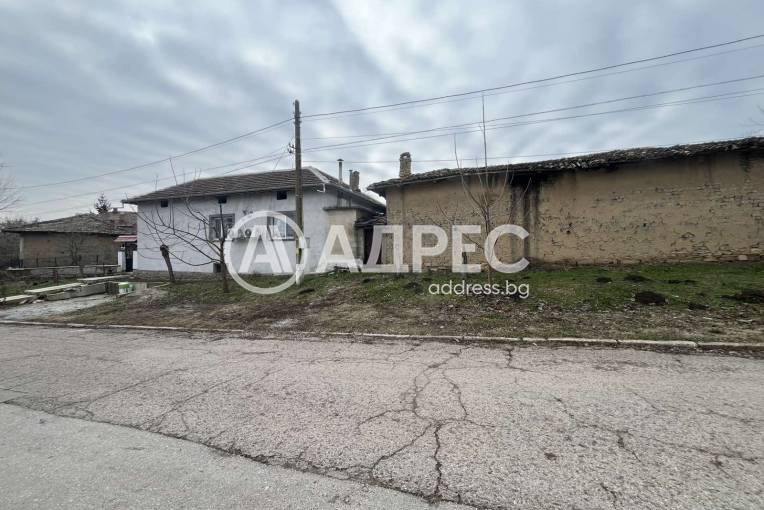 Къща/Вила, Страхилово, 645093, Снимка 1