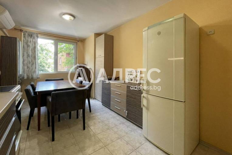 Тристаен апартамент, Русе, Център, 656094, Снимка 1