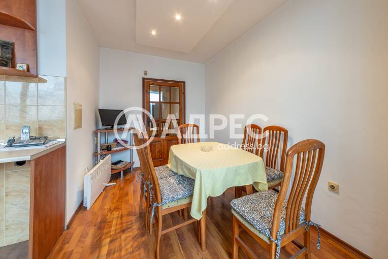 Многостаен апартамент, Варна, Лятно кино Тракия, 679094, Снимка 2