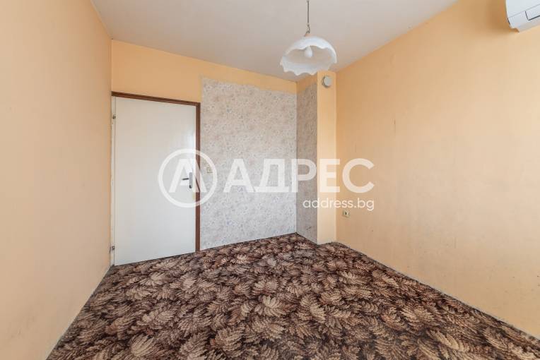 Многостаен апартамент, Варна, Лятно кино Тракия, 679094, Снимка 4