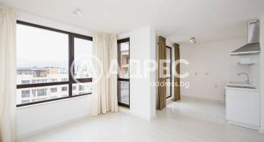 Двустаен апартамент, Варна, Възраждане 1, 689095, Снимка 1