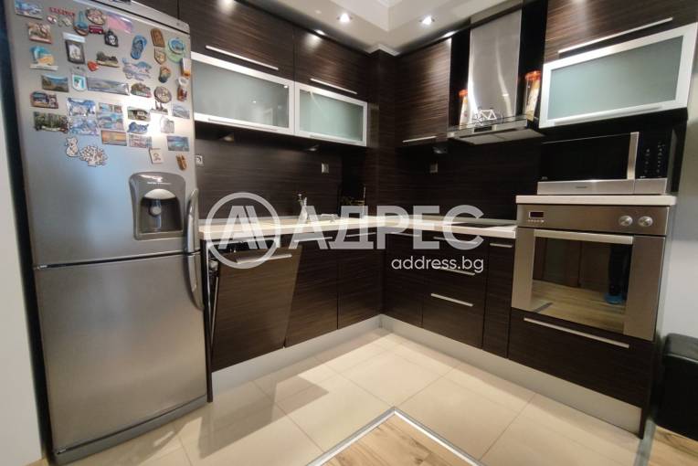 Тристаен апартамент, Варна, Левски, 676096, Снимка 4