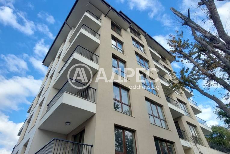 Тристаен апартамент, Варна, Бриз, 692096, Снимка 1