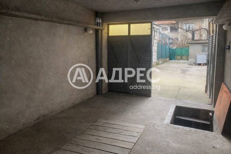 Гараж, Русе, Дружба 1, 688097, Снимка 1