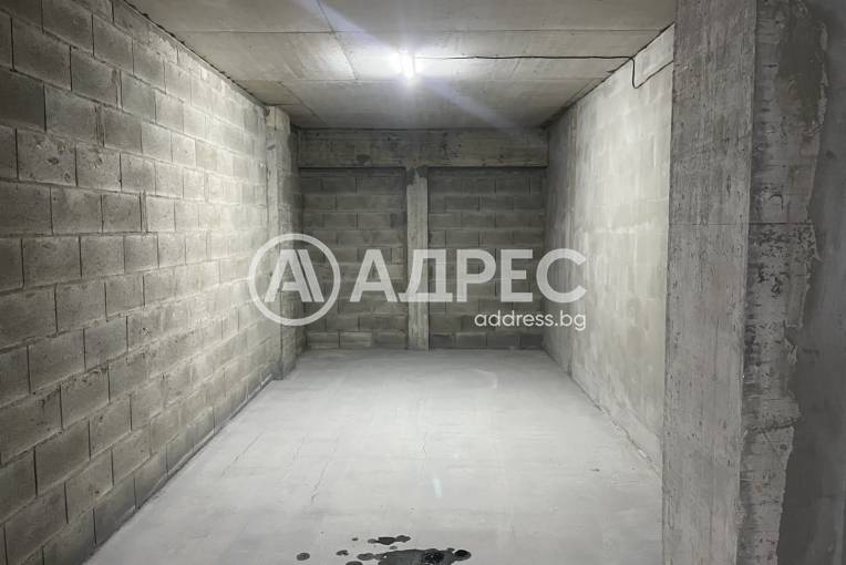 Гараж, Варна, Планова промишлена зона, 646099, Снимка 1