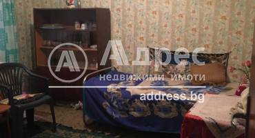 Двустаен апартамент, Шумен, Боян Българанов 1, 468100, Снимка 2