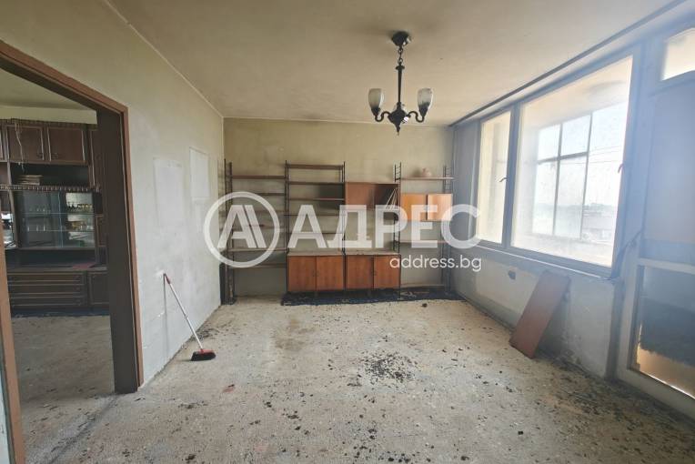 Многостаен апартамент, Ямбол, Център, 660102, Снимка 2