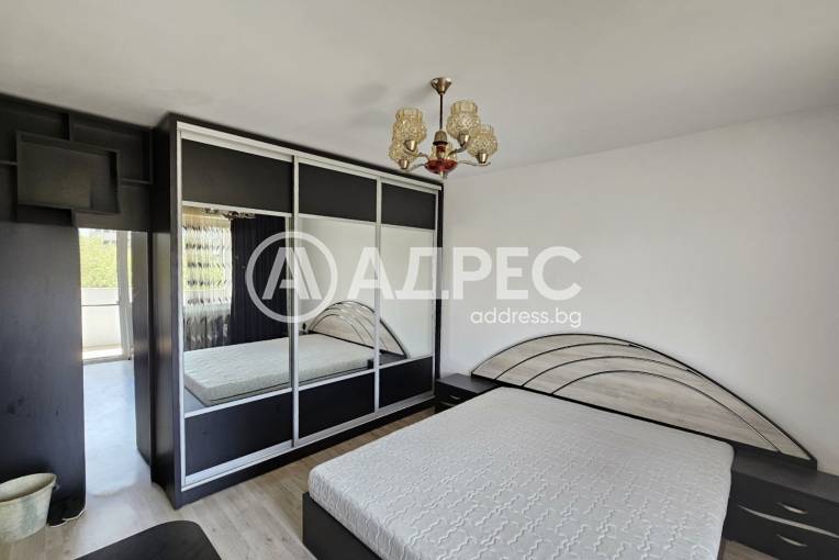 Тристаен апартамент, Русе, Здравец север, 586103, Снимка 1