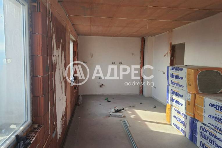 Тристаен апартамент, Благоевград, Освобождение, 591103, Снимка 1