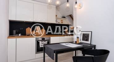 Тристаен апартамент, Пловдив, Кючук Париж, 677103, Снимка 2