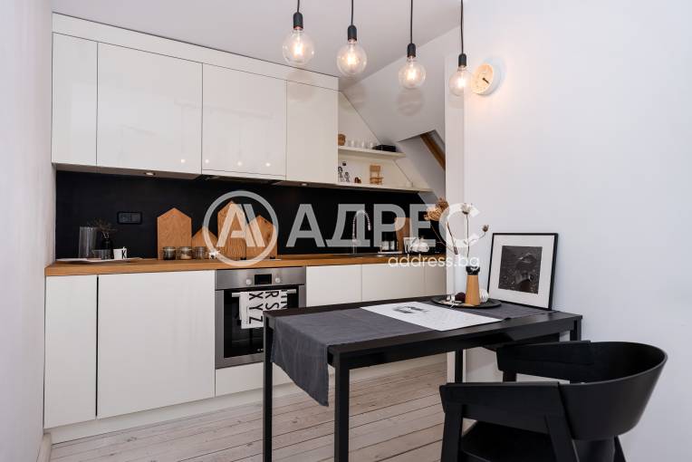 Тристаен апартамент, Пловдив, Кючук Париж, 677103, Снимка 2