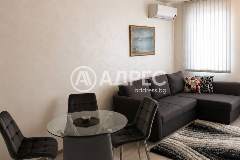 Двустаен апартамент, Варна, Общината, 703103, Снимка 1