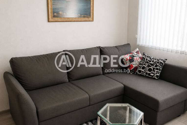 Двустаен апартамент, Варна, Общината, 703103, Снимка 2