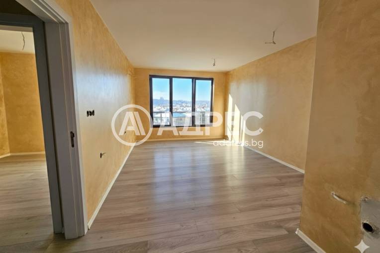 Многостаен апартамент, Плевен, Център, 665104, Снимка 1