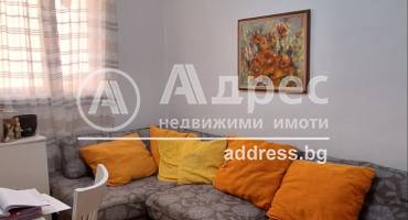 Тристаен апартамент, Варна, Операта, 594105, Снимка 1