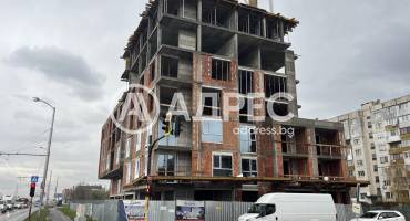 Многостаен апартамент, София, Левски В, 653106, Снимка 1