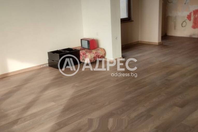 Тристаен апартамент, Ямбол, Васил Левски, 666106, Снимка 2