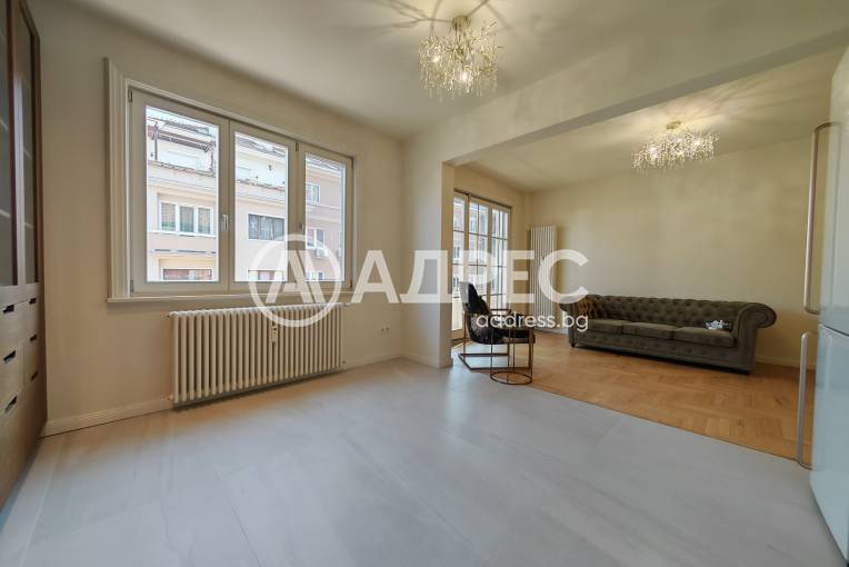 Тристаен апартамент, София, Докторска градина, 686107, Снимка 4