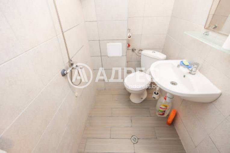 Многостаен апартамент, Варна, Окръжна болница, 696107, Снимка 13