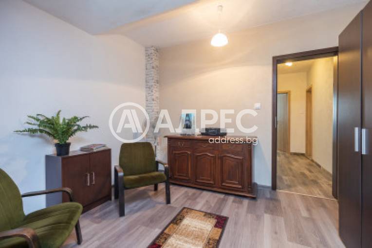 Многостаен апартамент, Варна, Окръжна болница, 696107, Снимка 8