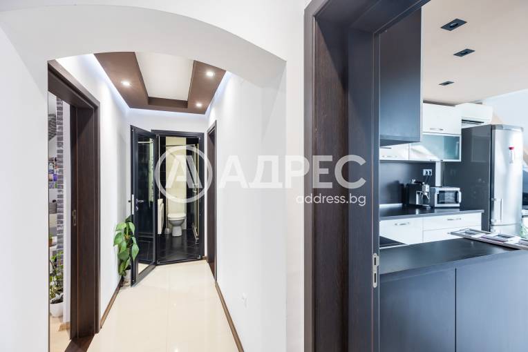 Многостаен апартамент, Варна, Колхозен пазар, 669108, Снимка 15