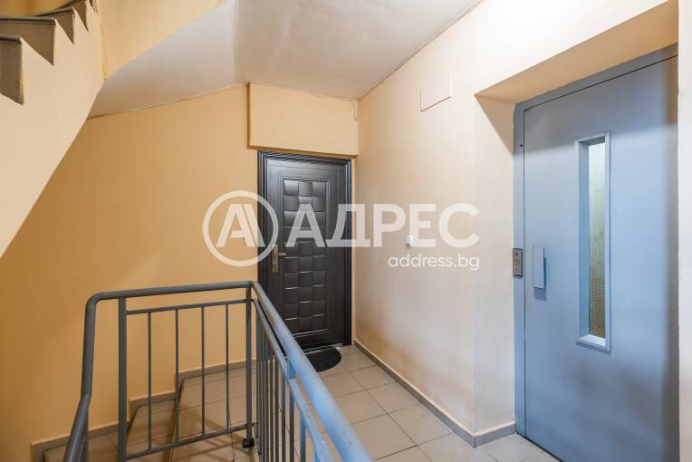 Многостаен апартамент, Варна, Колхозен пазар, 669108, Снимка 18