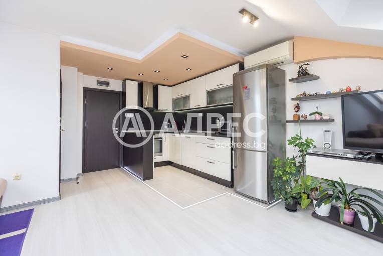 Многостаен апартамент, Варна, Колхозен пазар, 669108, Снимка 7