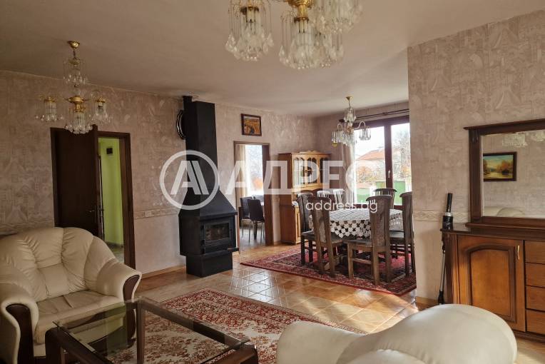 Къща/Вила, Лозен, 675109, Снимка 1