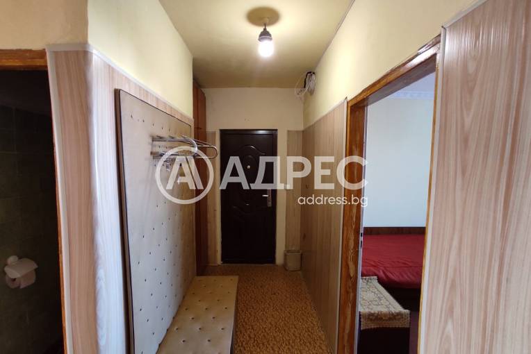 Тристаен апартамент, Разград, Орел, 595110, Снимка 9