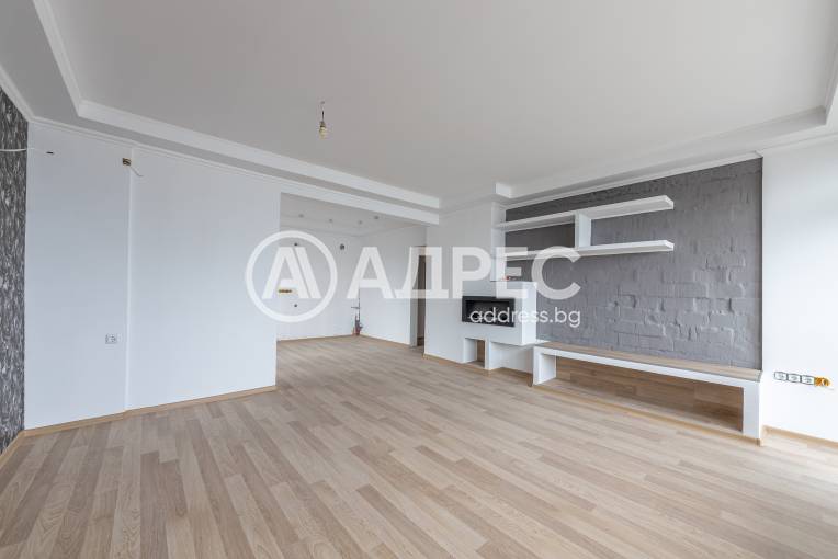 Тристаен апартамент, Балчик, Център, 674110, Снимка 2