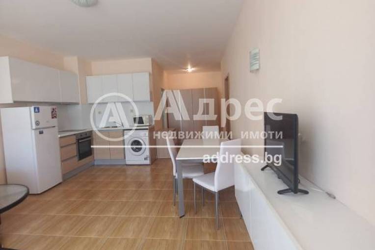 Двустаен апартамент, Свети Влас, 586111, Снимка 1