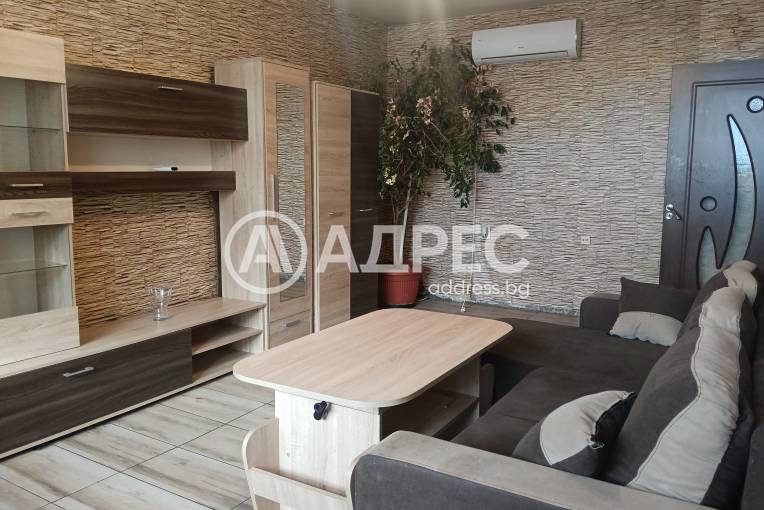 Двустаен апартамент, Пловдив, Полиграфия, 687111, Снимка 2