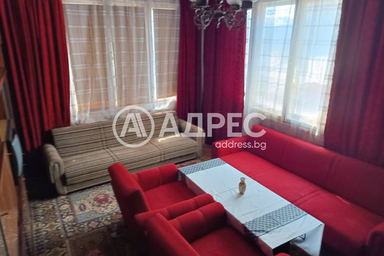 Многостаен апартамент, Разград, Варош, 667112, Снимка 1