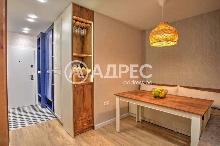 Тристаен апартамент, Русе, Здравец изток, 687113, Снимка 1