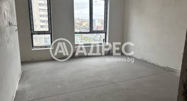 Тристаен апартамент, София, Надежда 1, 678115, Снимка 1