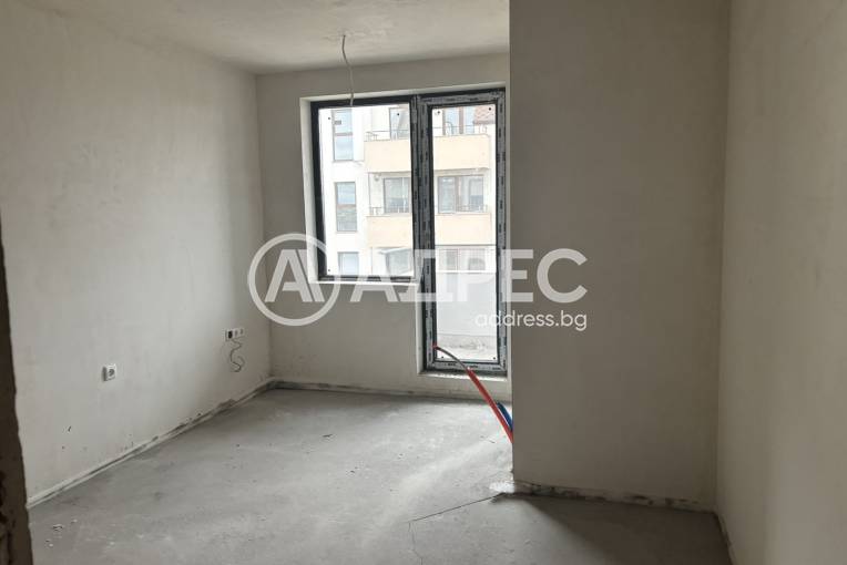 Тристаен апартамент, София, Надежда 1, 678115, Снимка 3